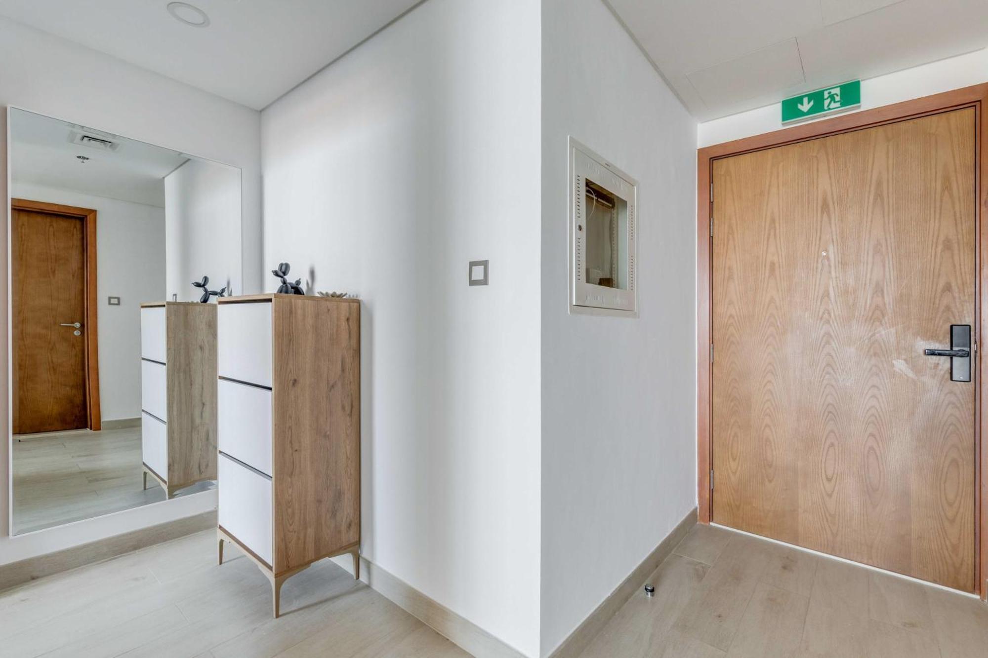 Luxury Azizi Mina Beachfront Apartments 迪拜 外观 照片