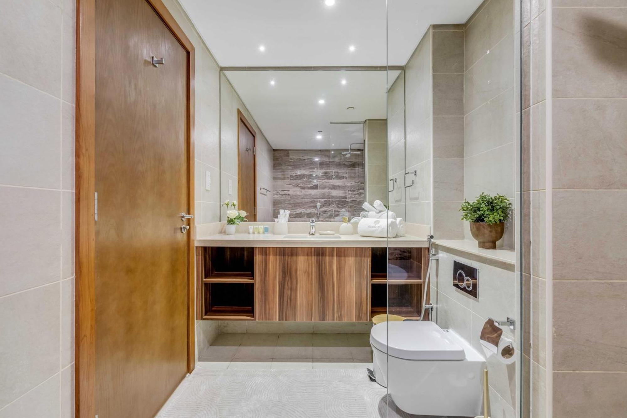 Luxury Azizi Mina Beachfront Apartments 迪拜 外观 照片