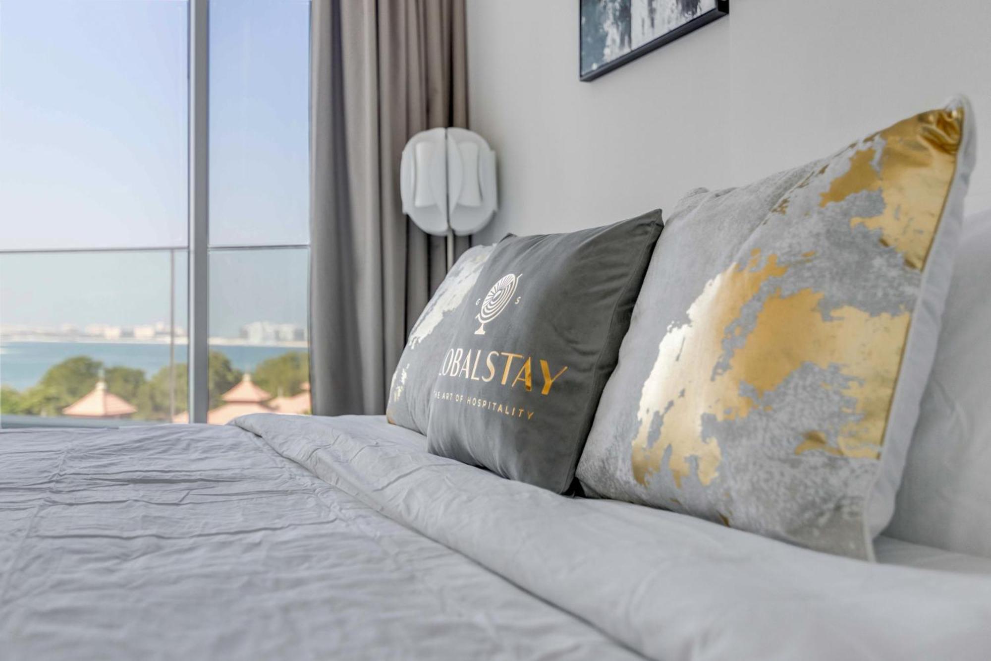 Luxury Azizi Mina Beachfront Apartments 迪拜 外观 照片