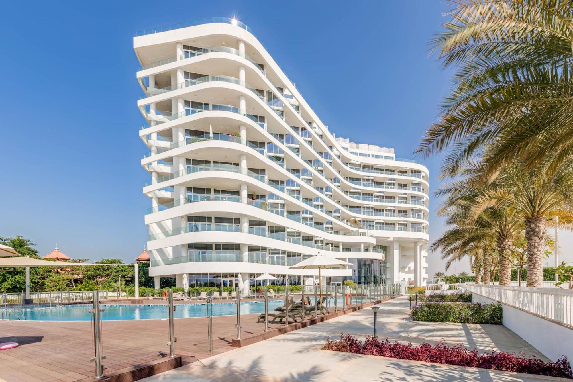 Luxury Azizi Mina Beachfront Apartments 迪拜 外观 照片