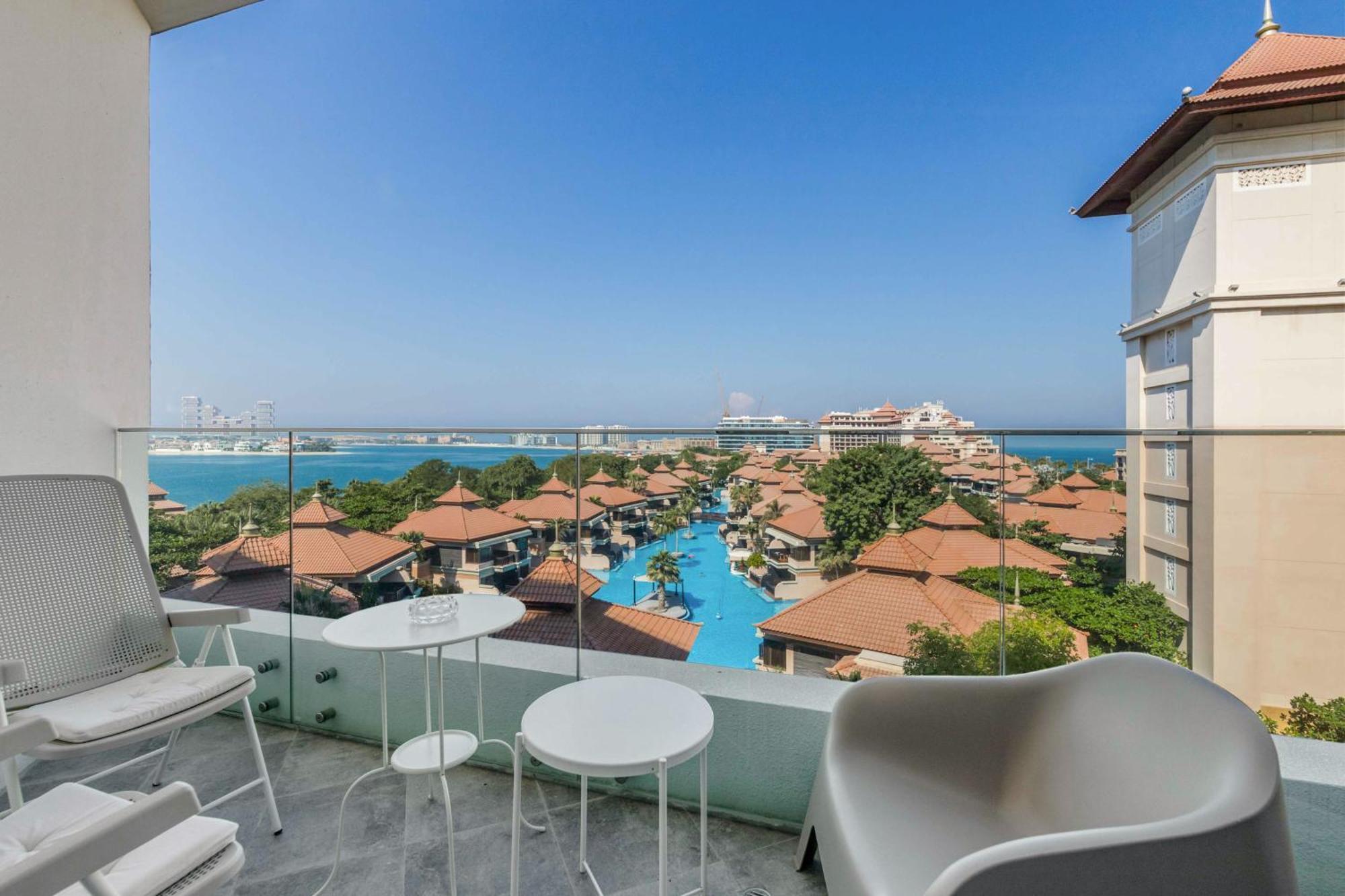 Luxury Azizi Mina Beachfront Apartments 迪拜 外观 照片