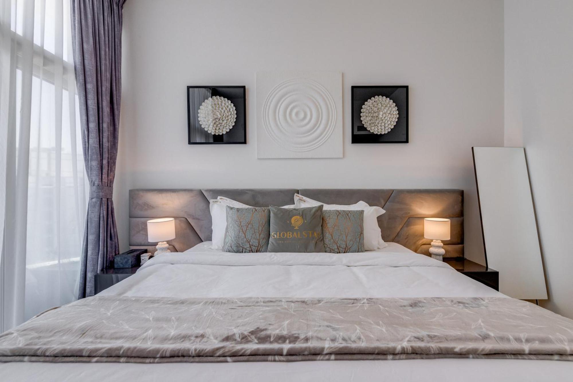 Luxury Azizi Mina Beachfront Apartments 迪拜 外观 照片