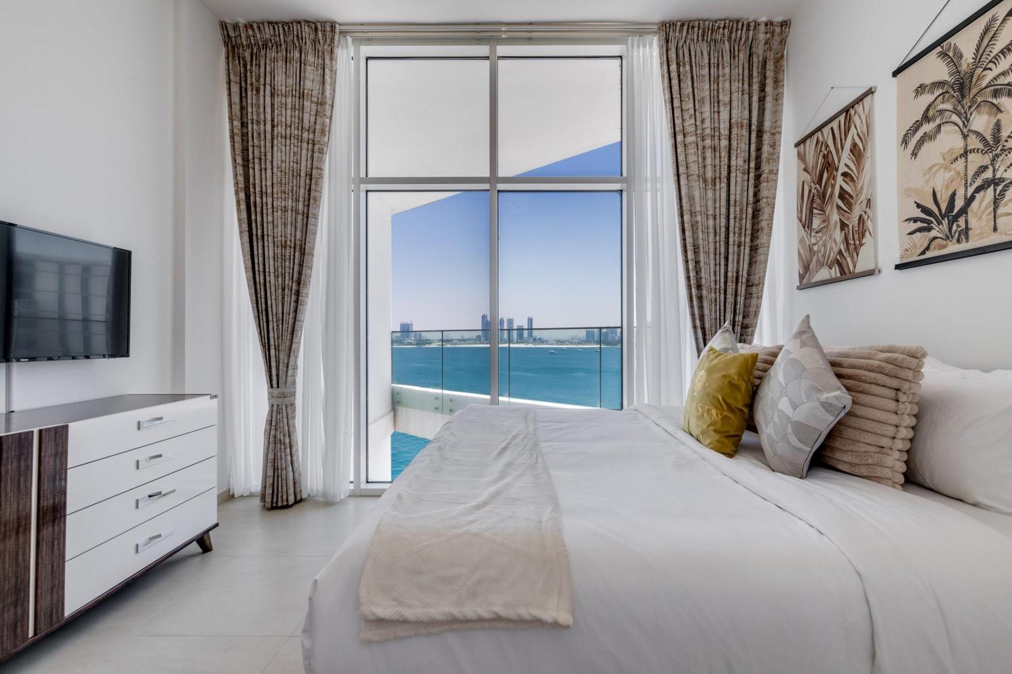 Luxury Azizi Mina Beachfront Apartments 迪拜 外观 照片
