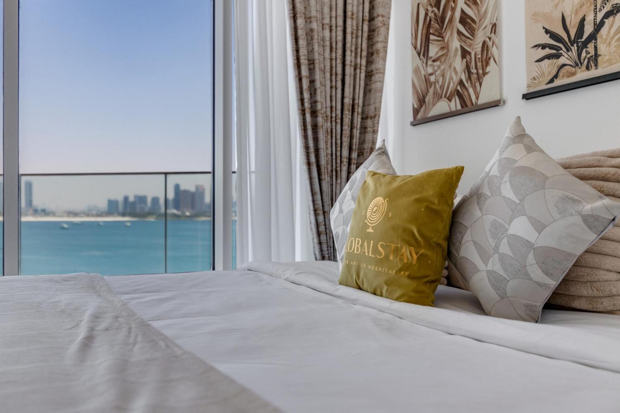 Luxury Azizi Mina Beachfront Apartments 迪拜 外观 照片