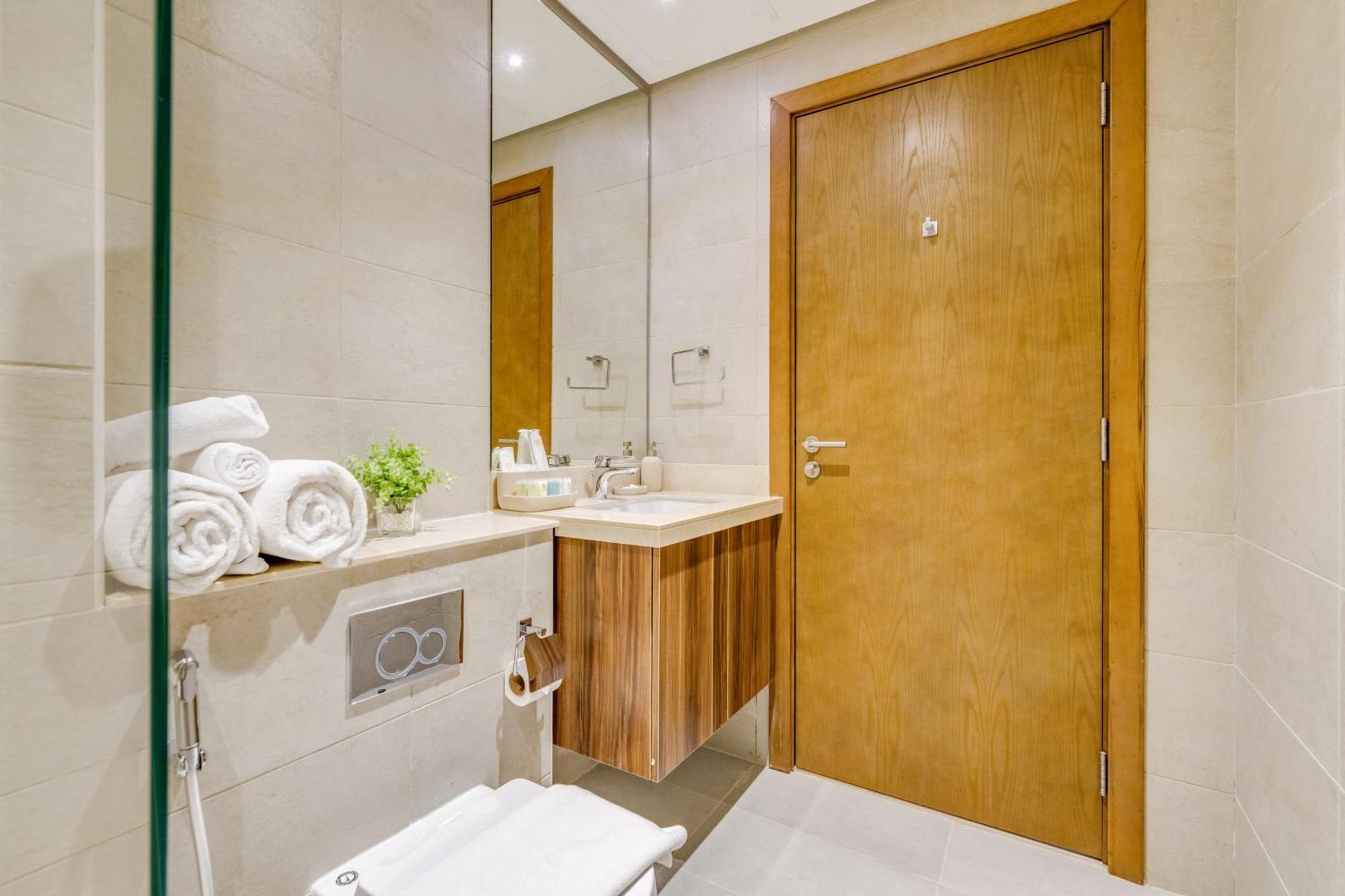 Luxury Azizi Mina Beachfront Apartments 迪拜 外观 照片